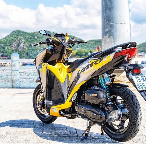 Tem Rời Honda Vario 150 Xám Vàng (Đời Xe 2018-2020)