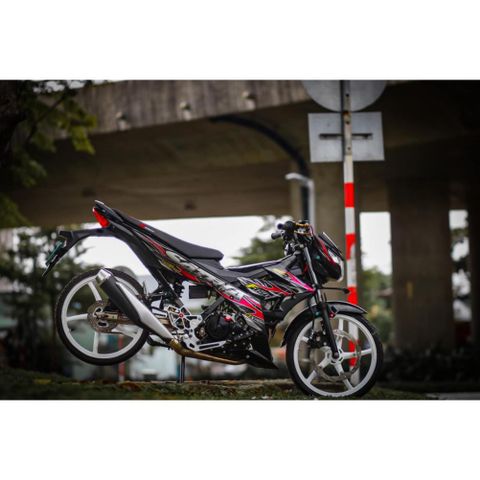 Tem Rời Dán Xe Satria Fi - Raider Fi Mẫu Lửa Đỏ Hồng Đen Chữ Satria F150 Cực Đẹp, Hàng 3 Lớp Chất Lượng Cao Quyen Decal