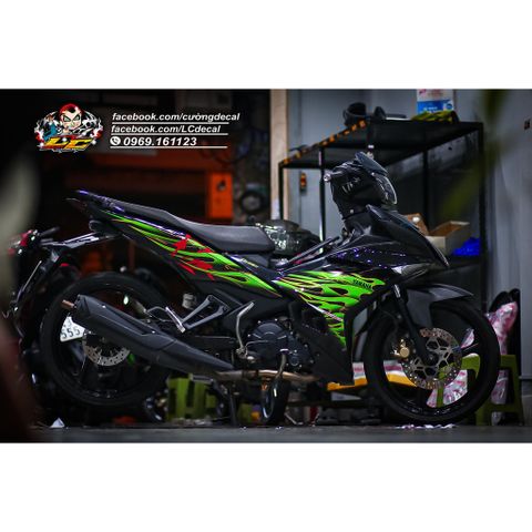 Tem rời Exciter 150 hoa văn lửa xanh lá đen, thiết kế đẹp mắt, in sắc nét, 3 lớp không bay màu MD00076 Cao Cấp