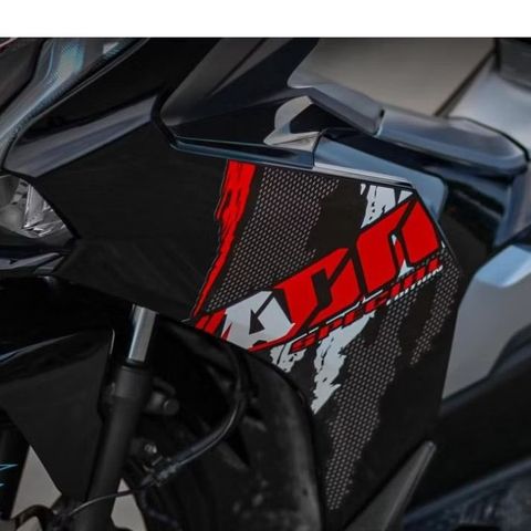 [FreeShip] [Ảnh thật] Tem rời xe AirBlade - mẫu Special Edition ADN đỏ dán xe đen - không bay màu Quyen Decal