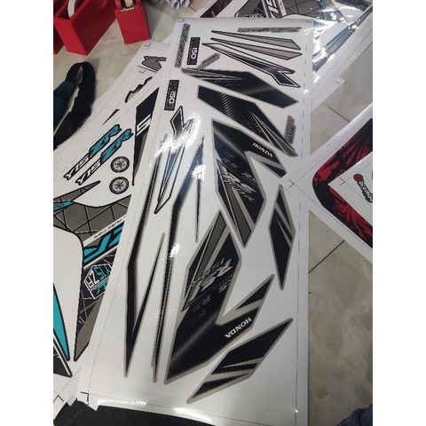 [FreeShip] [Ảnh thật] Tem rời Winner V1 - Mẫu RS150R trắng đen -  Chuẩn From cực đẹp Quyen Decal