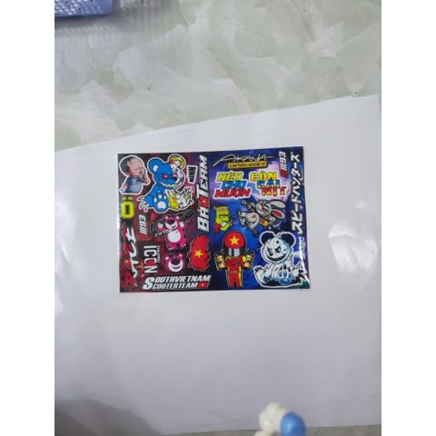 Tem logo Báo tem trang trí xe máy dán mọi nơi