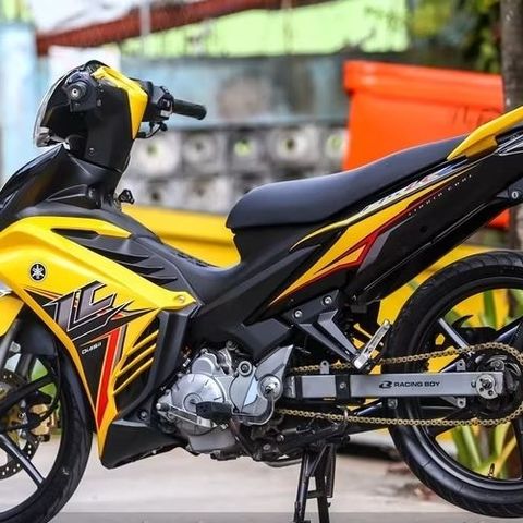 Tem Rời Exciter LC 135 Dán Xe Vàng Bụng Đen