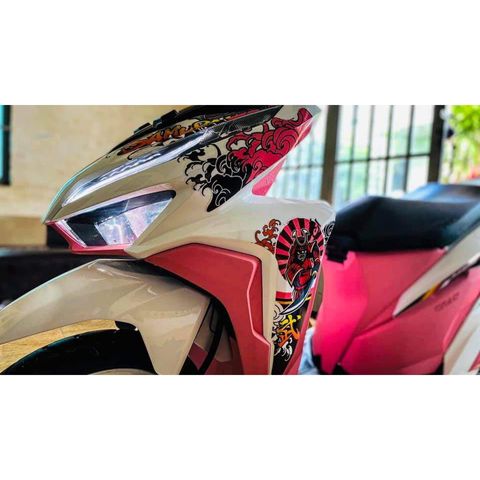 Tem Rời Honda Vario 150 Đời Mới - Mẫu Samurai Dán Xe Trắng  - Decal In Chất Lượng