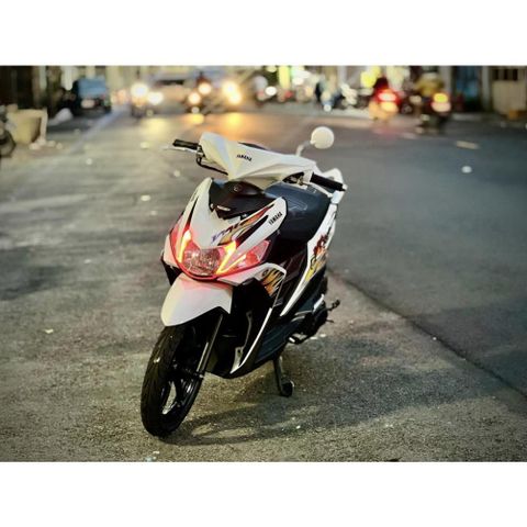 [Siêu Sale] Tem rời Mio M3 125 xe trắng - mẫu lửa vàng siêu chất - cao cấp không bay màu Quyen Decal