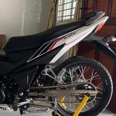 Tem Xe Winner RS V1 150R Trắng - Tem Chuẩn  - Decal In Chất Lượng