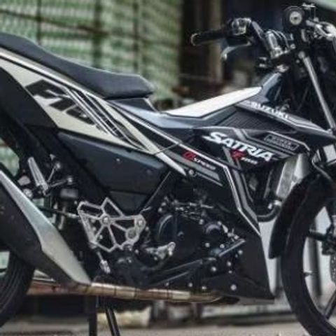 [FreeShip] TEM RỜI mẫu sọc trắng đen cho Satria F150 - mẫu mới siêu hot 2023 Quyen Decal