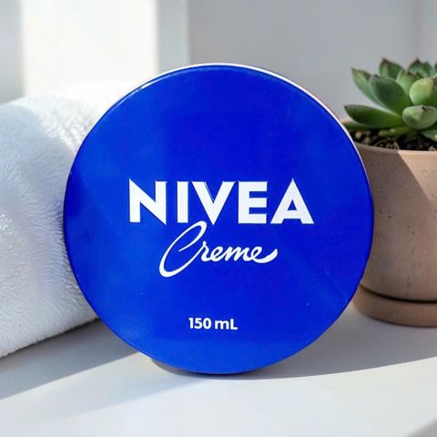 Kem Dưỡng Ẩm NIVEA Creme Blue Tin 150ml Dùng Cho Da Khô