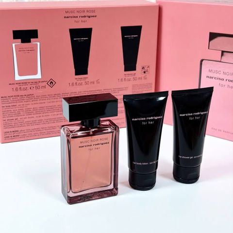 Set Narciso Rodriguez Musc Noir Rose – hương xạ hương nữ