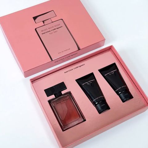 Set Narciso Rodriguez Musc Noir Rose – hương xạ hương nữ