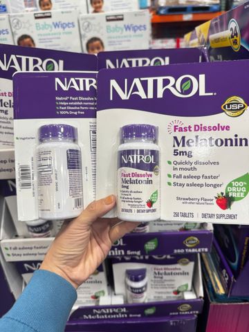 Viên ngậm hỗ trợ giấc ngủ Natrol Sleep 5mg 250 viên - Giúp ngủ ngon, thư giãn tinh thần, không cần nước, hương vị dâu tây