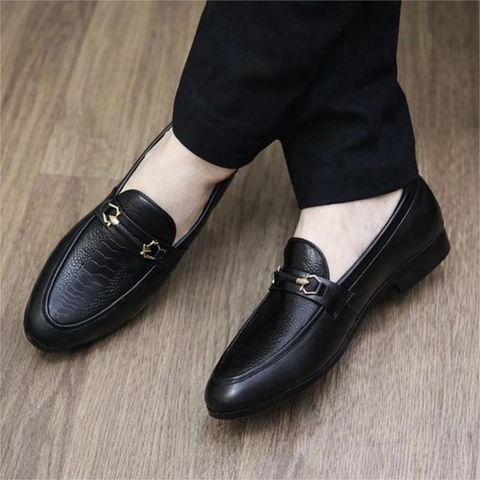 ( Mã D28 ) Giày tây lười công sở da lì in hoa văn độc lạ, Giày da nam đế cao su chống trơn trượt có khâu chỉ 640946