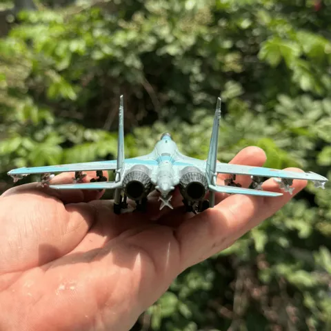 Mô Hình Máy Bay Quân Sự SU-35 Kim Loại 1/100 Decor Trưng Bày