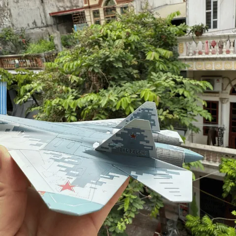 Mô Hình Máy Bay Quân Sự SU-57 Kim Loại 1/72 Decor Trưng Bày