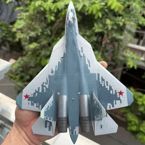 Mô Hình Máy Bay Quân Sự SU-57 Kim Loại 1/72 Decor Trưng Bày