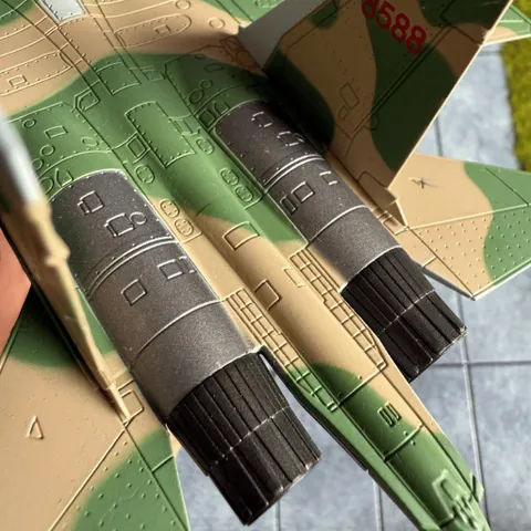 Mô Hình Máy Bay Chiến Đấu Kim Loại SU-30MK2 VIỆT NAM TL1/100 Phiên Bản Đặc Biệt Kỷ Niệm A80 2025