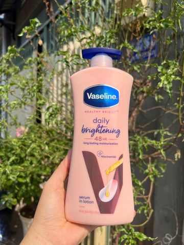 [modoria.] Sữa dưỡng thể Vaseline Healthy Bright Daily Brightening 725ml