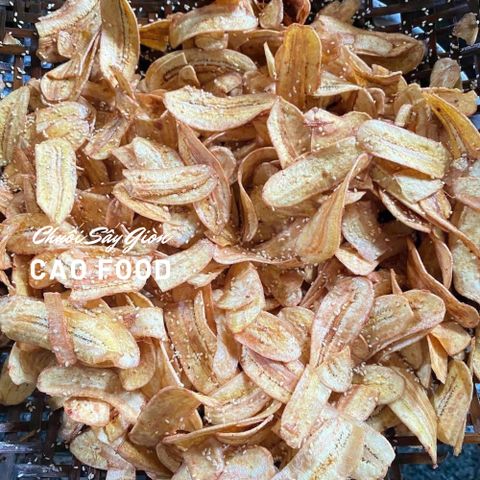 Chuối Sấy Giòn CAOFOOD 500gr – Snack Lành Mạnh Vị Mè Gừng Thơm Ngon, Hương Vị Quê Nhà, Càng Ăn Càng Ghiền