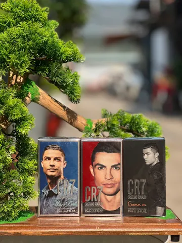 Nước Hoa Cristiano Ronaldo CR7 Play It Cool 30ml (Trẻ trung, năng động, thể thao)