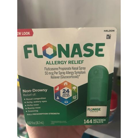 XỊT MŨI DỊ ỨNG DO THỜI TIẾT FLONASE -  CHAI NHẬP TỪ MỸ- CÓ BÁN LẺ.mẫu mới xanh lá