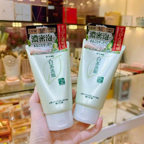 Sữa rửa mặt Rohto Shirochasou Green Tea Facial Cleanser chiết xuất trà xanh hỗ trợ làm sạch da