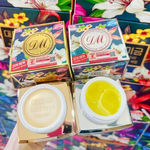 Kem Dưỡng Da Ban Ngày Damei Jinni 20G Mẫu Mới – Kem Face Dưỡng Trắng Da, Mờ Thâm, Giảm Mụn, Skincare Nữ