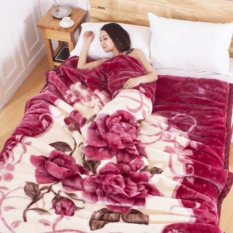 Chăn mền tuyết nhung 2 lớp loại dày siêu ấm mền mịn 1,6mx2m bao đẹp cao cấp nặng 1.7kg