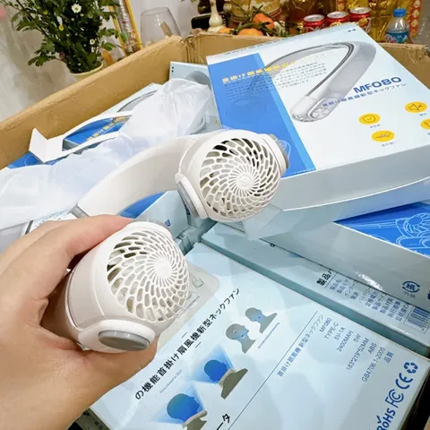 Quạt đeo cổ không cánh mini, thế hệ mới Alwgreen Japan