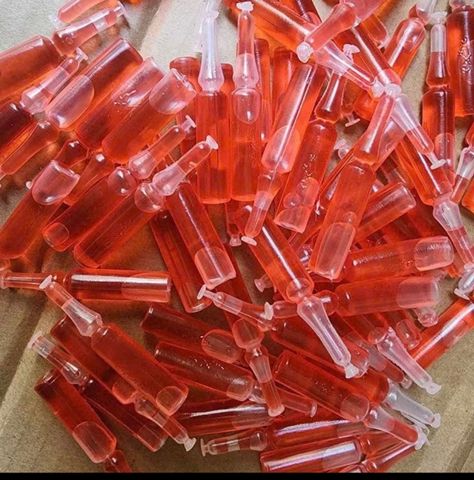 combo 5 lọ màu + 5 trắng to trộn mồi trừ chuột + 1 gói rắc kiến, gián