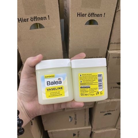 Kem nẻ Balea Vaseline Đức hũ 125ml dùng cho cả mặt và cơ thể 