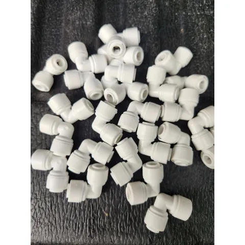 Cút góc Nối Nhanh Ống Nước Ro dây Φ6 (5 cái)