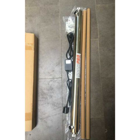 Bộ đèn UV diệt khuẩn 41W - 55w Aquapro đầy đủ adapter và phụ kiện kèm theo như hình.