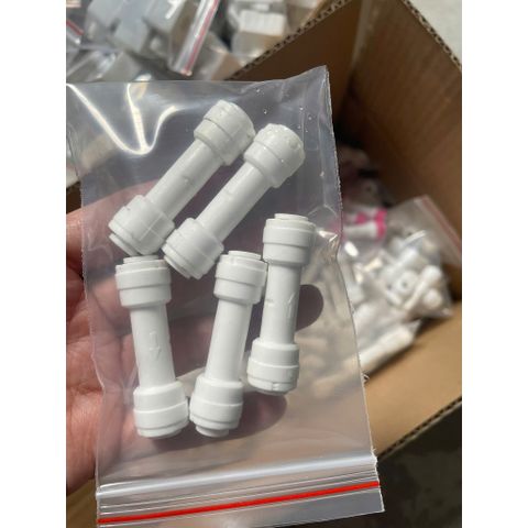 COMBO 5 Tê lệch cắm nhanh 6-6-6,  Van 1 chiều nối thẳng nối nhanh 2 đầu dây 6mm(GIAO MÀU NGẦU NHIÊN)