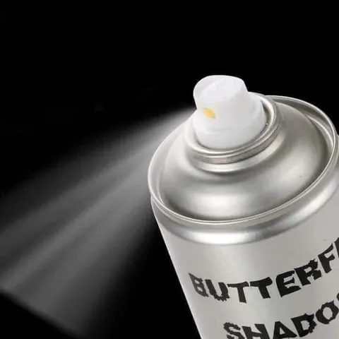 Gôm Xịt Tóc Butterfly Shadow 150ml