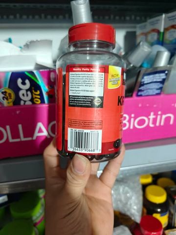 Dầu nhuyễn thể (dầu tôm) Kirkland Signature Krill Oil 500mg 180 viên 648186