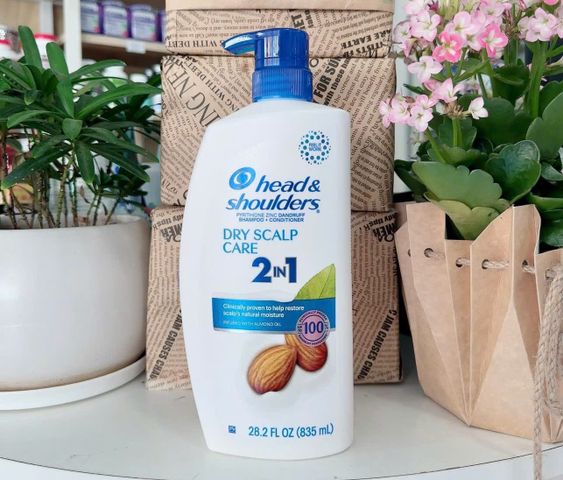 Gội Xả Head & Shoulders Dry Scalp Care 835ml - Chăm Sóc Da Đầu Khô và Gàu, Giải Pháp Đặc Biệt Cho Tóc Khỏe Mạnh