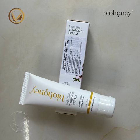 Kem bổ sung vitamin E Biohoney Natural Vitamin E Cream 50g - Nhập khẩu chính hãng New Zealand
