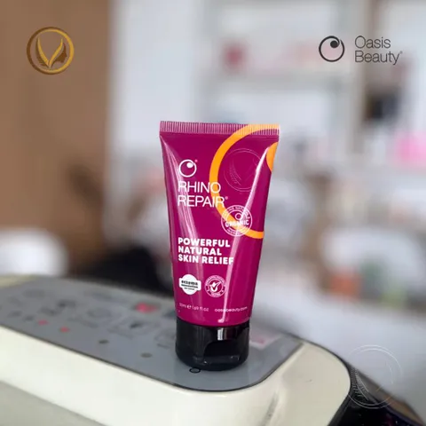Kem dưỡng ẩm phục hồi da Oasis Beauty Rhino Repair Powerful Natural Skin Relief 50ml