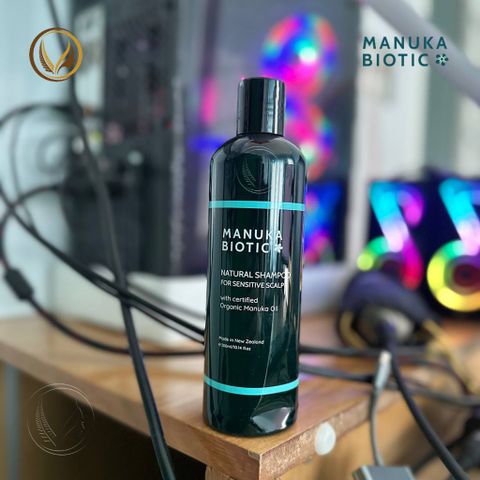 Dầu gội cho da đầu nhạy cảm Manuka Biotic Shampoo For Sensitive Scalp 300ml