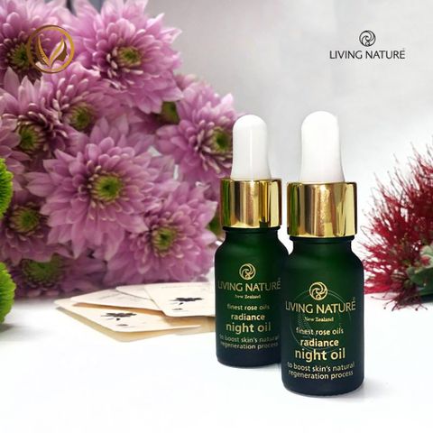Dầu dưỡng sáng da ban đêm, ngăn ngừa nám Living Nature Radiance Night Oil 18ml