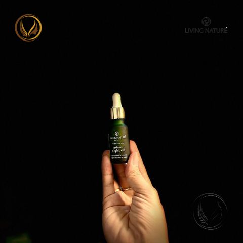 Dầu dưỡng sáng da ban đêm, ngăn ngừa nám Living Nature Radiance Night Oil 18ml