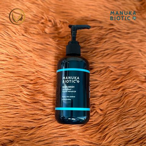 Sữa tắm dưỡng thể, làm dịu da Manuka Biotic Calming Body Wash 250ml