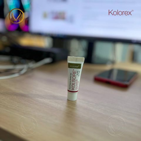 Kem hỗ trợ giảm chàm môi, loét môi, herpes môi Kolorex Kolsore Lip Care Ointment 5g