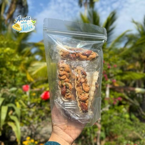 Bánh thuyền siêu hạt Ăn Vặt Nhà Dii, túi 250g.