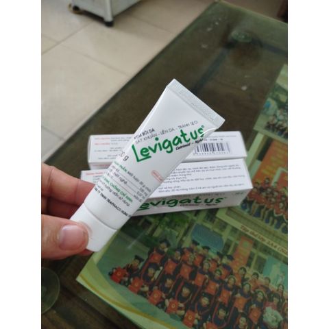 Kem bôi da Levigatus tub 20g giúp mau lành vết thương, mụn nhọt, mụn trứng cá, nứt nẻ tay chân