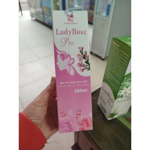 Dung dịch vệ sinh phụ nữ LaDy_ Bosz Pro(mẫu mới)chai 250ml bảo vệ vùng nhạy cảm dùng vệ sinh hằng ngày