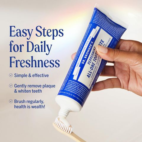 Kem Đánh Răng Dr. Bronner’s Peppermint All-One Toothpaste – Bạc Hà Mát Lạnh (140g)