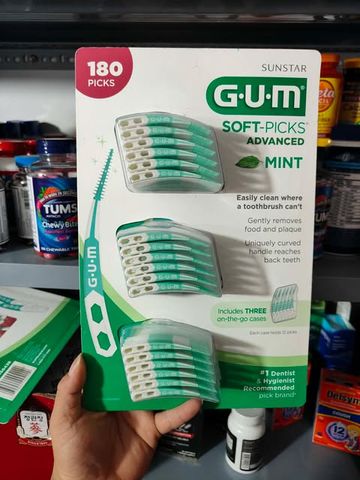 Tăm xỉa răng nha khoa Gum Soft Picks Advanced Mint 180 cái