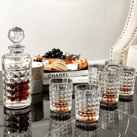 Bộ bình rượu pha lê Bohemia Diamond gồm 1 bình đựng rượu 700ml và 6 cốc 230ml