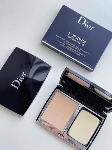 Phấn Phủ Dior Forever Compact Velvet 0N – lớp nền mịn lì tự nhiên